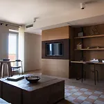 Ξενοδοχείο Puro Stare 4*